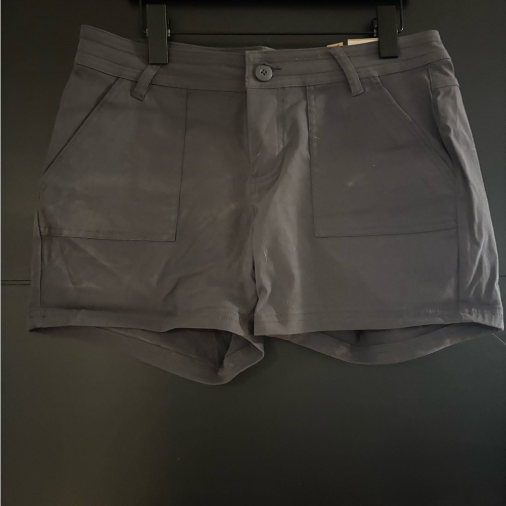 Prana Gray Cargo Shorts Casual Style
